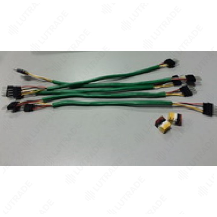 HDL HDL-MCL04P Соединительный кабель HDL. Кабель имеет с двух сторон 4-контактные терминалы, позволяющие легко вставить их в коннектор на устройстве 